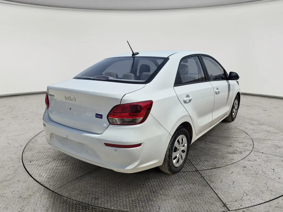 2024 كيا Pegas LX 