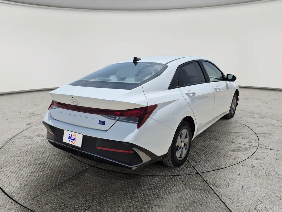 2025 Hyundai Elantra Fleet 