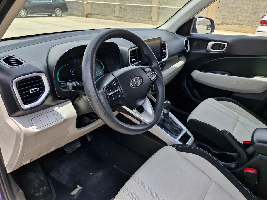 2024 Hyundai Venue Smart 