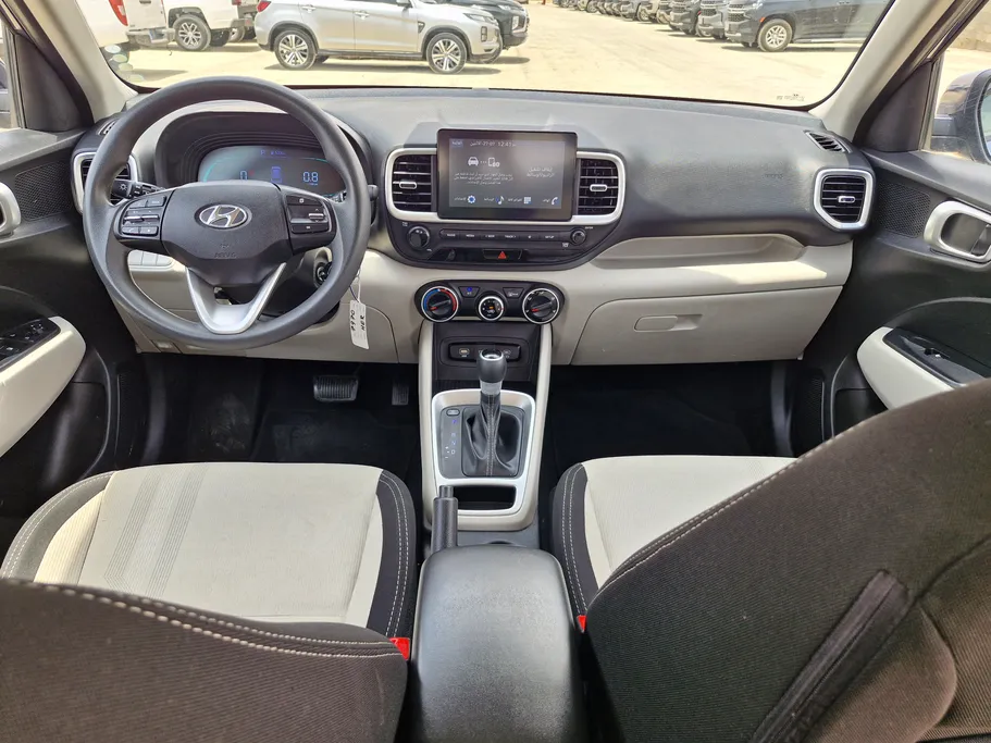 2024 Hyundai Venue Smart 