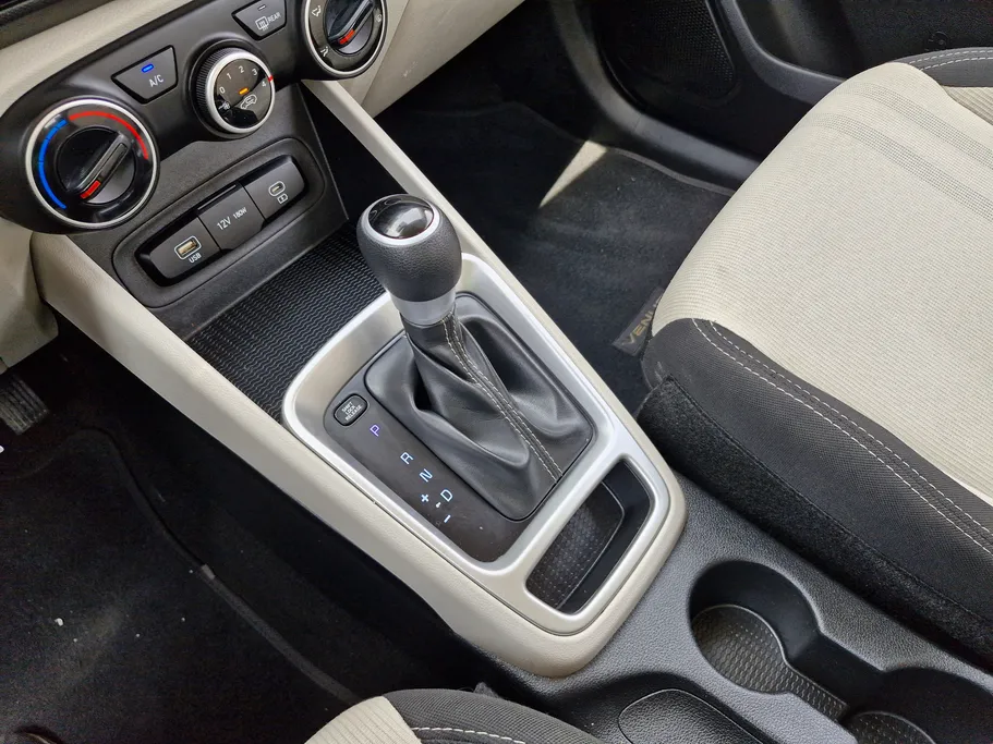 2024 Hyundai Venue Smart 