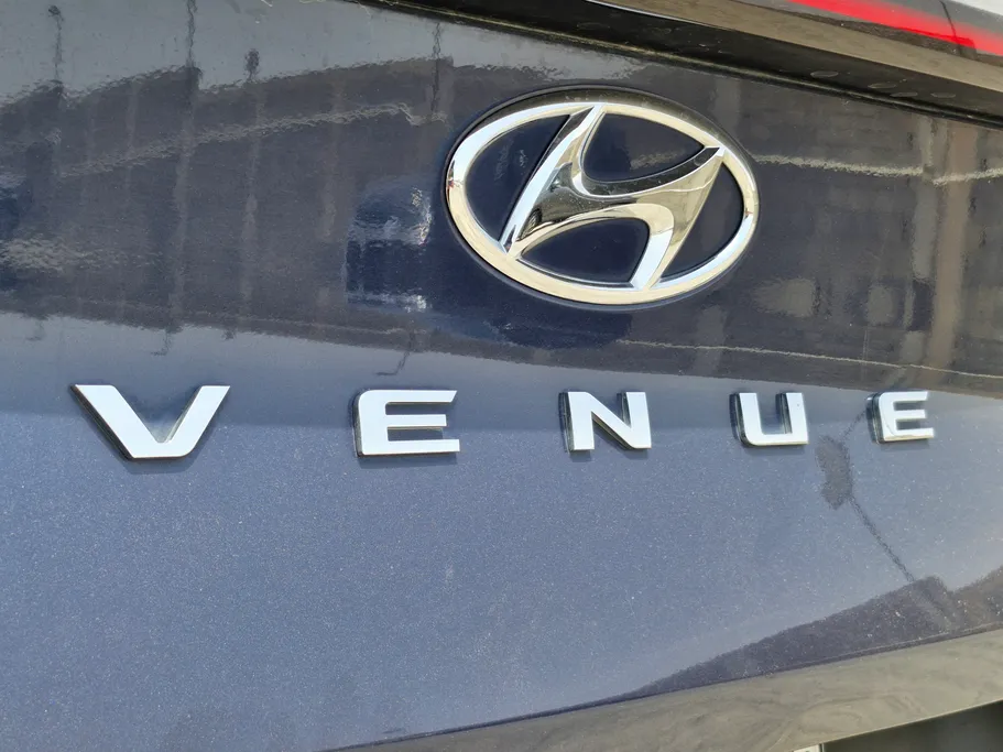 2024 Hyundai Venue Smart 