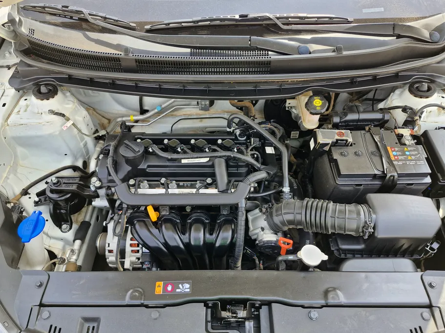 2024 Kia Pegas LX 