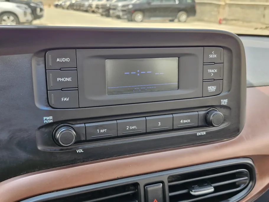 هيونداي Grand i10 فلييت 2024 