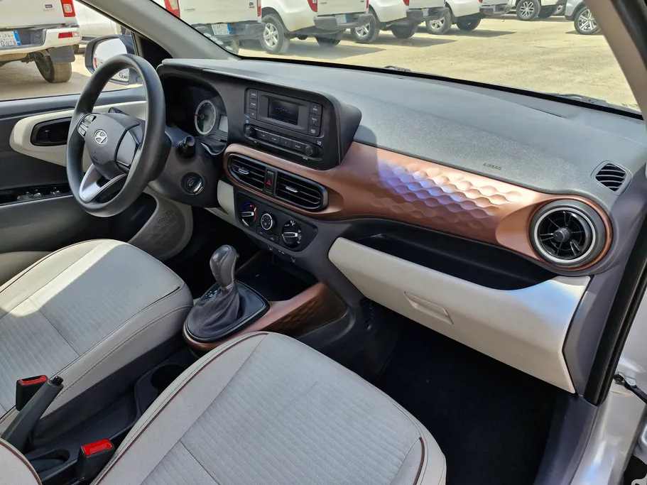 هيونداي Grand i10 فلييت 2024 