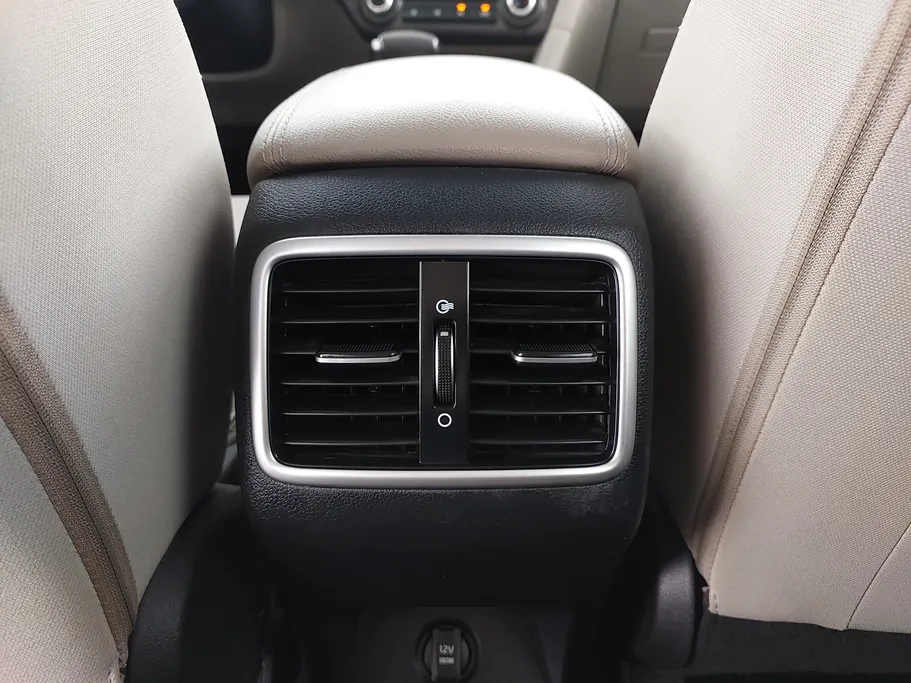 2022 كيا Sportage LX 