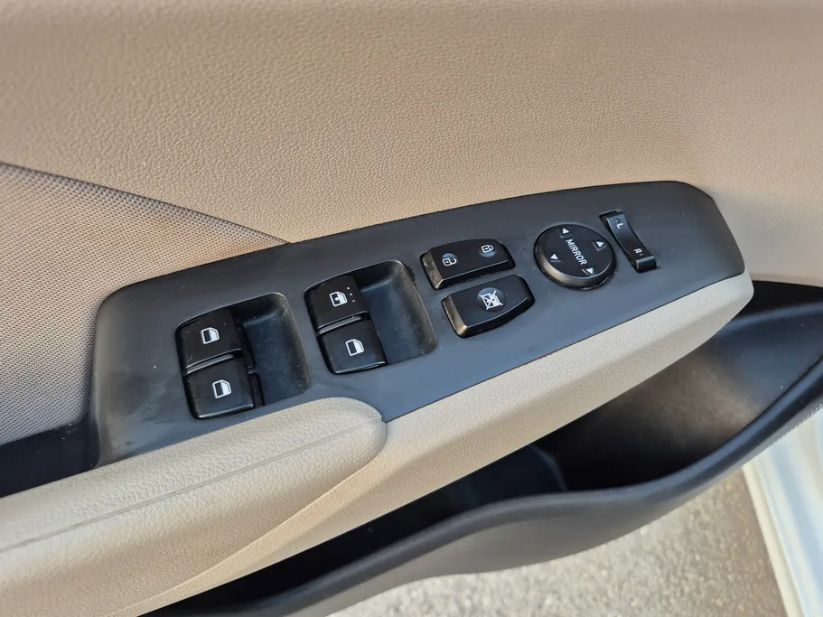2023 Hyundai Accent Smart 