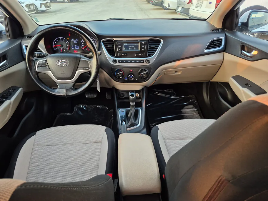 2023 Hyundai Accent Smart 