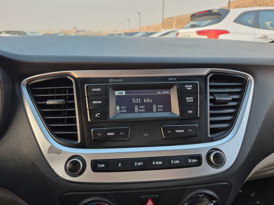 2023 Hyundai Accent Smart 