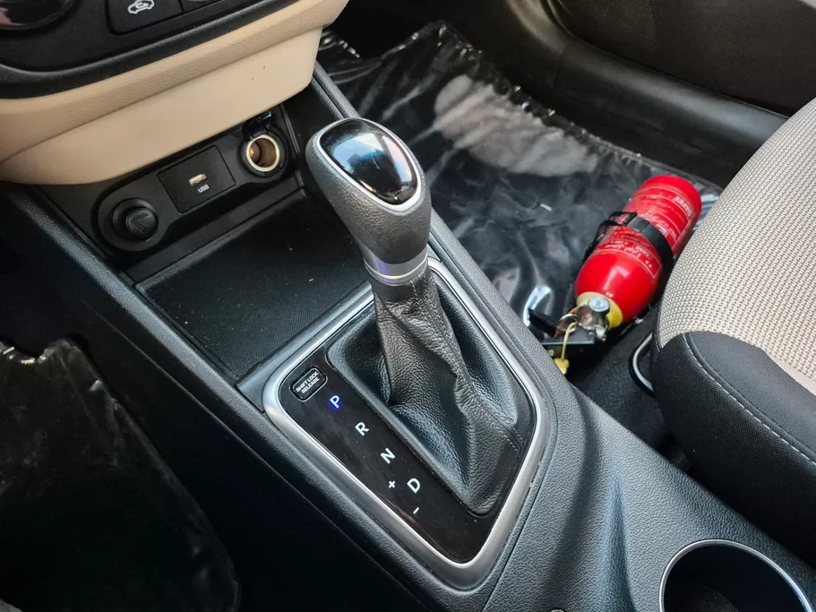 2023 Hyundai Accent Smart 