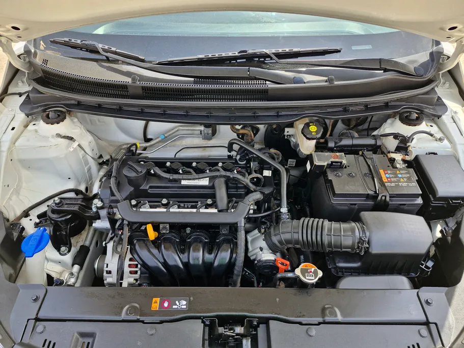 2024 Kia Pegas GL 