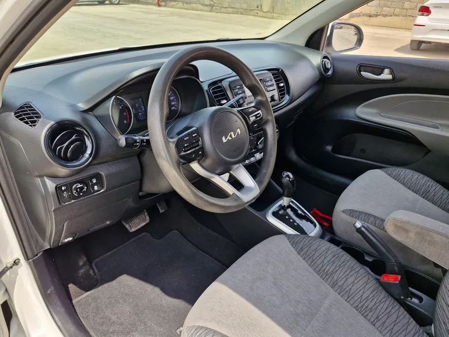 2024 Kia Pegas GL 
