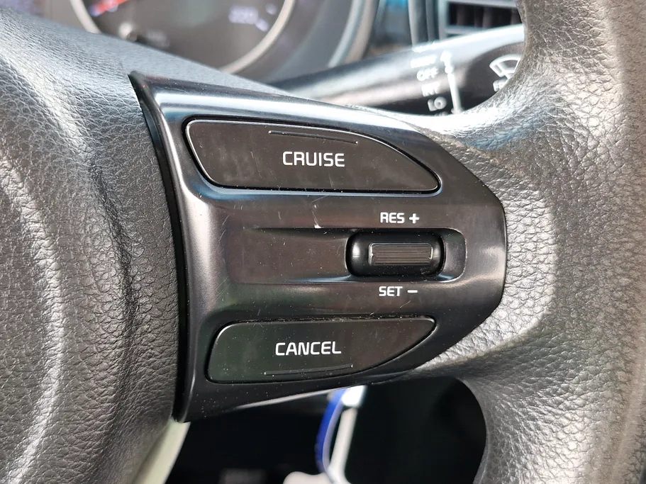 2024 Kia Pegas GL 