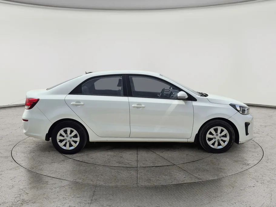 2025 Kia Pegas LX 