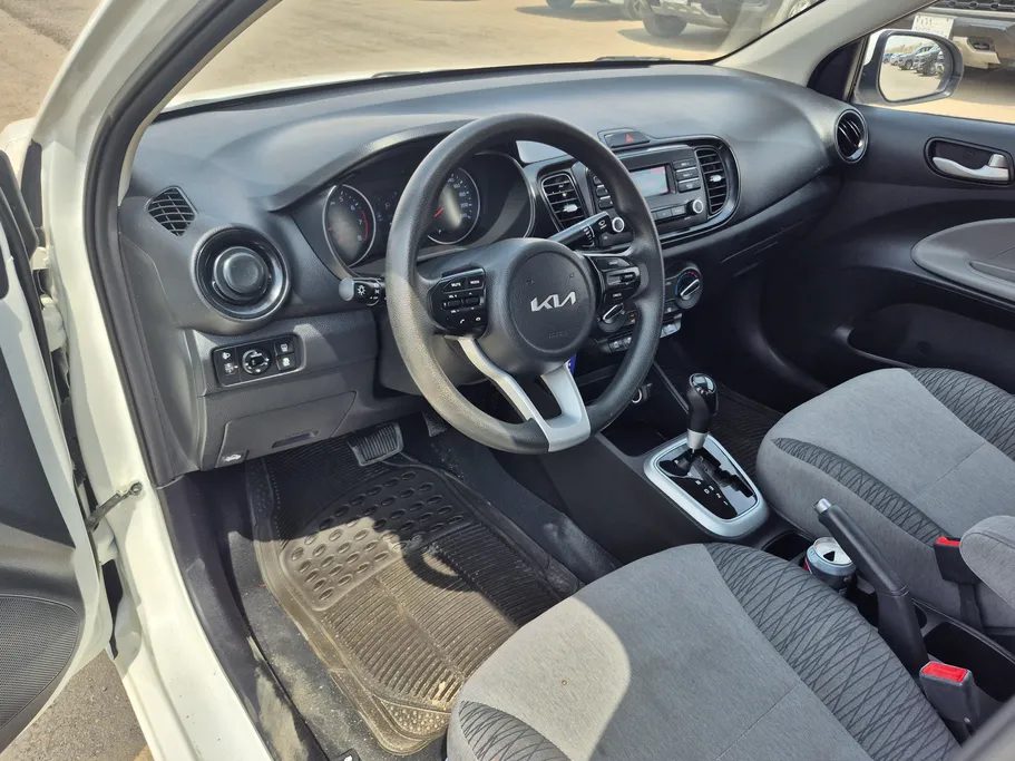 2025 Kia Pegas LX 