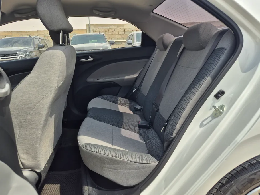 2025 Kia Pegas LX 