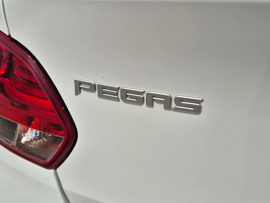 2025 Kia Pegas LX 