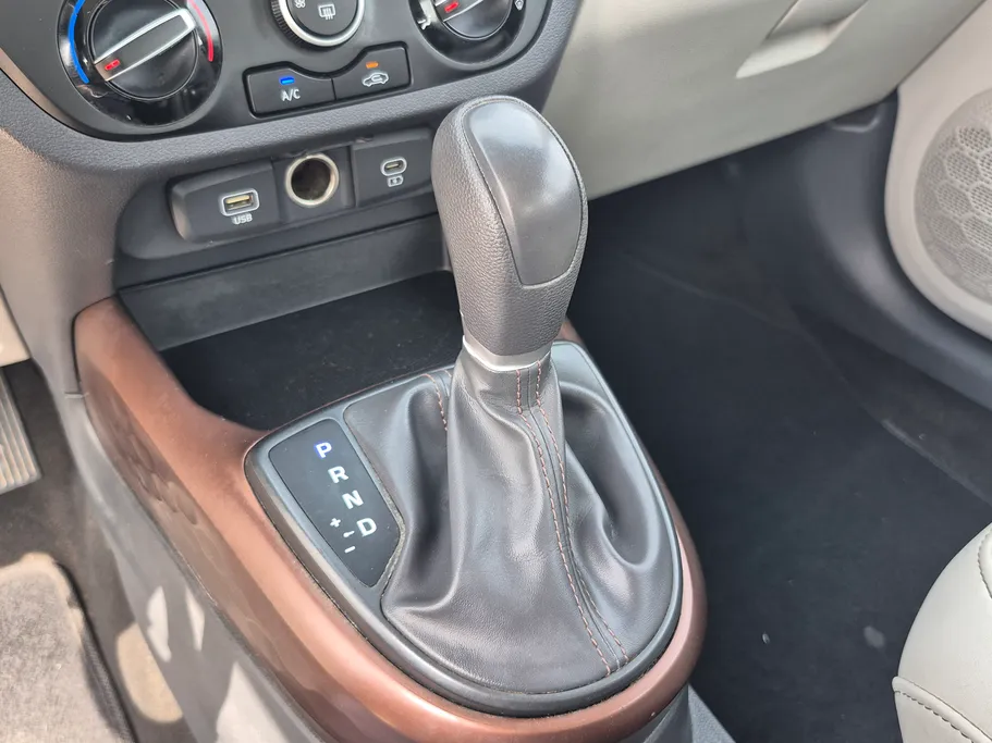 2024 Hyundai Grand i10 Fleet 