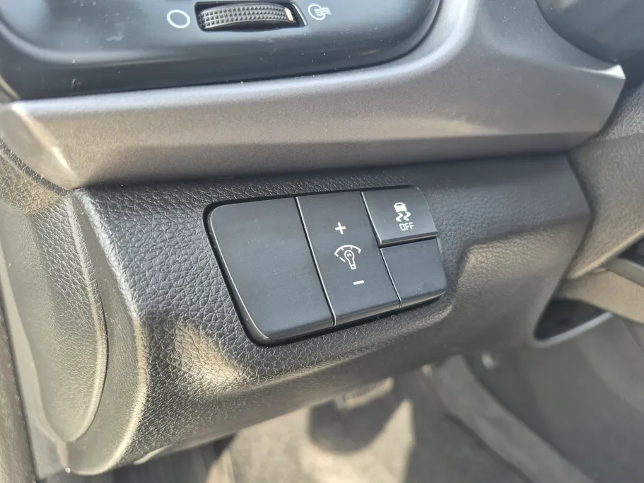 2023 Kia Rio LX 