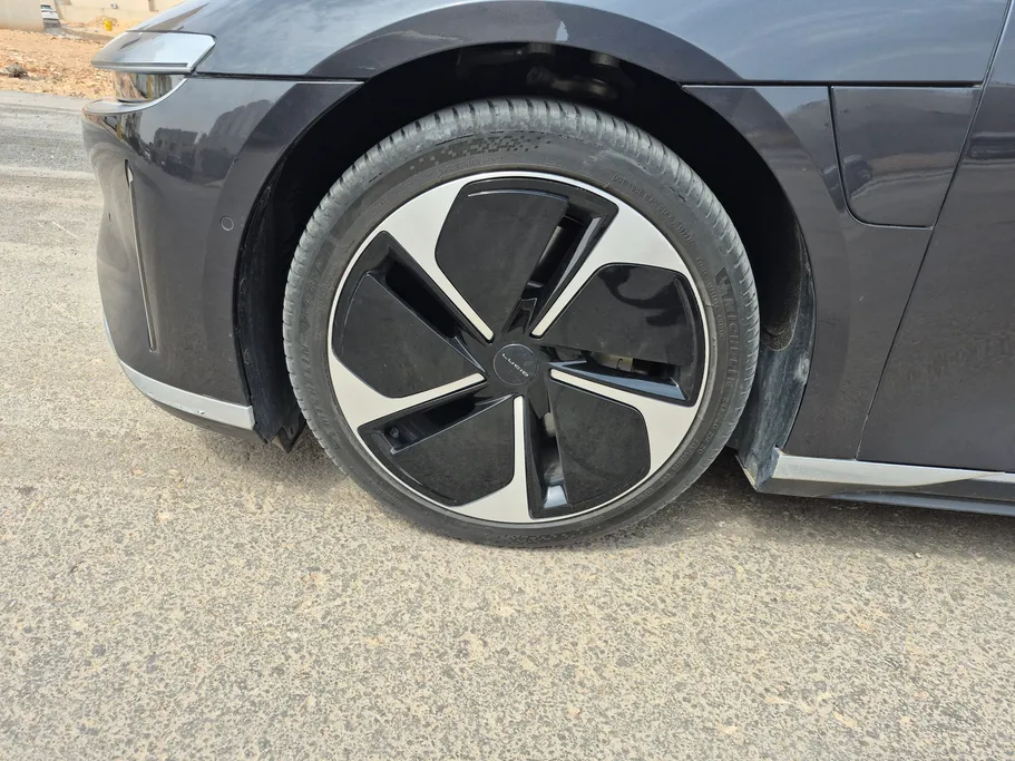 2024 Lucid Air Pure 