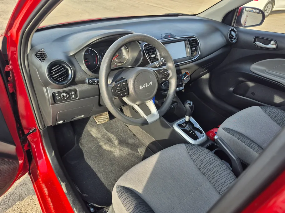 2024 Kia Pegas LX 