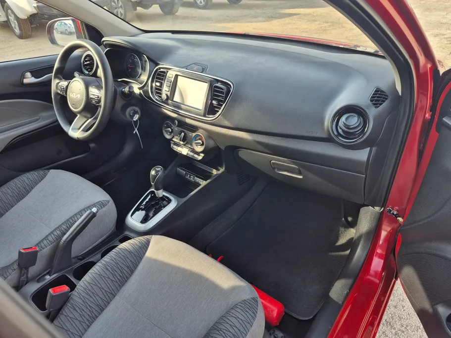 2024 Kia Pegas LX 