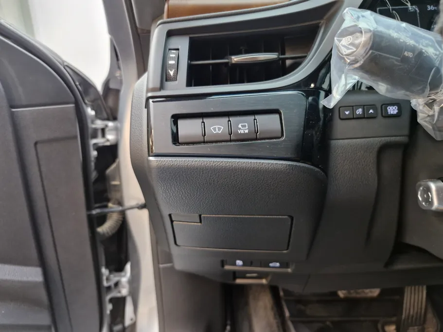 لكزس ES 350 DD Exclusive 2025 