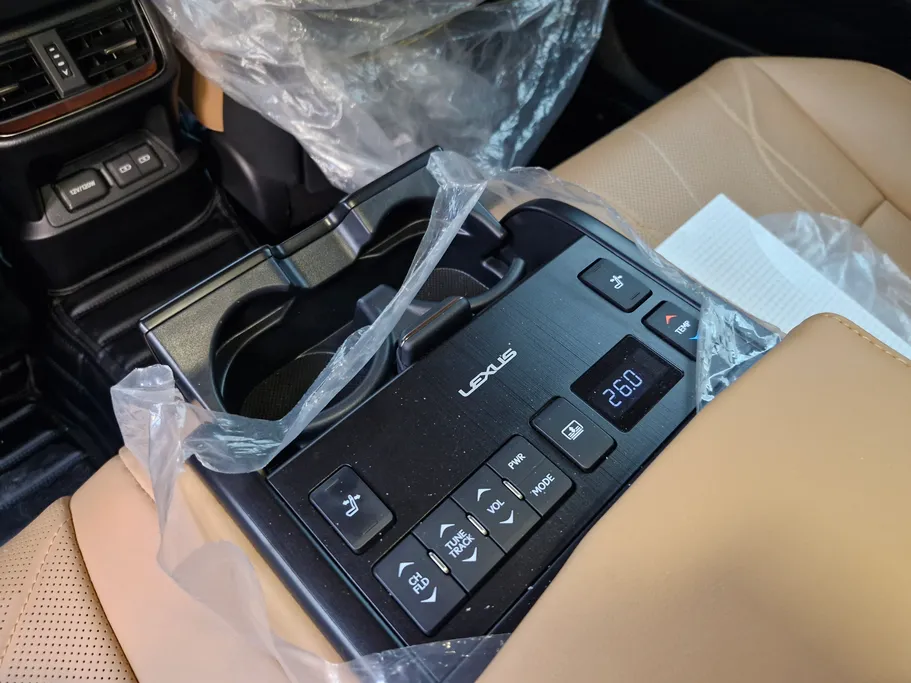لكزس ES 350 DD Exclusive 2025 