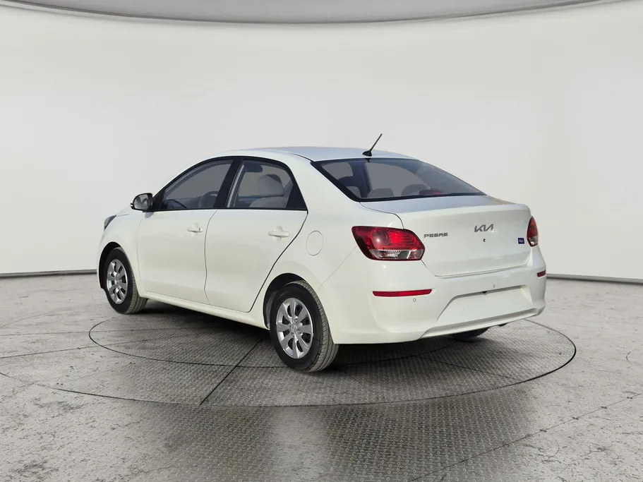 2024 Kia Pegas LX 