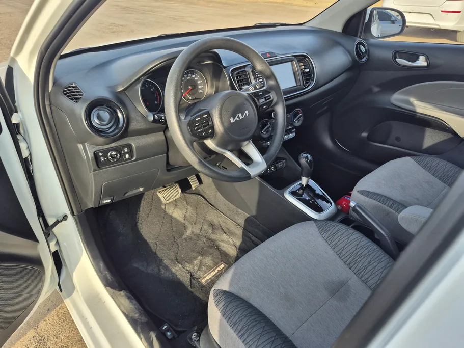2024 Kia Pegas LX 