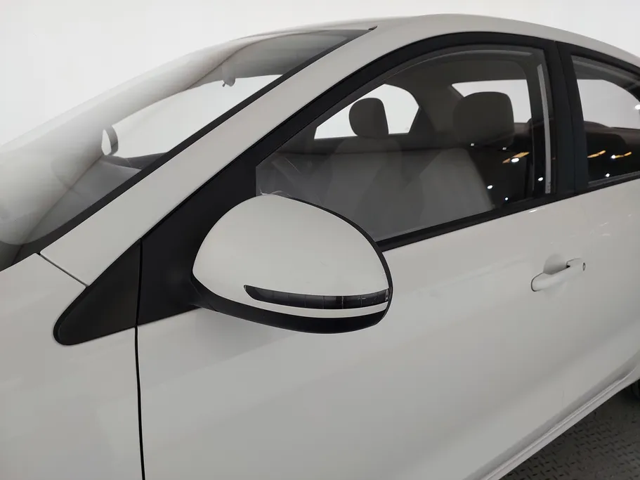 2024 Kia Pegas GL 