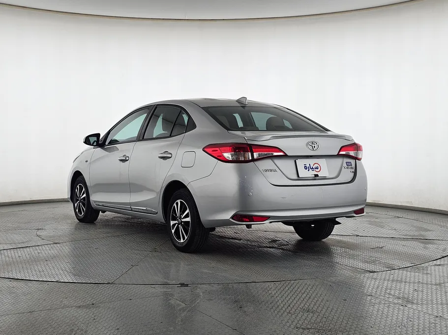 2022 Toyota Yaris  Y Plus 
