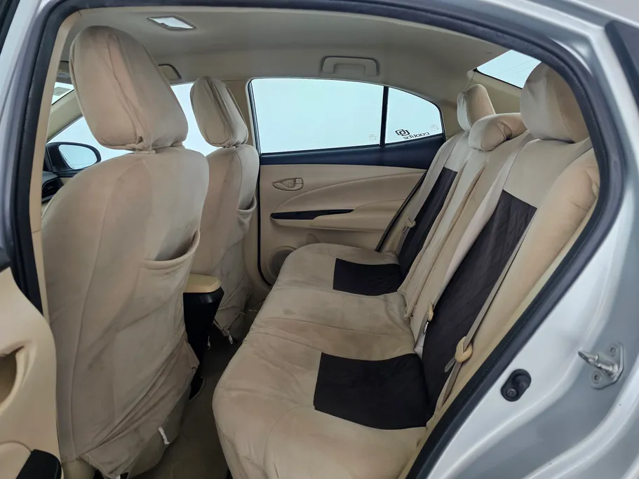 2022 Toyota Yaris  Y Plus 