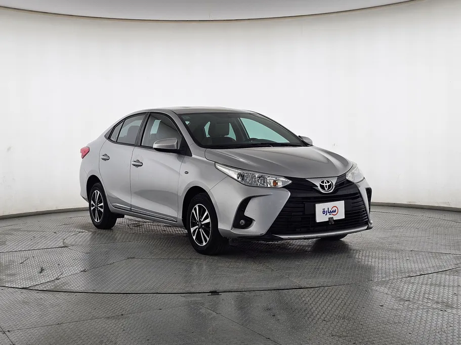 2022 Toyota Yaris  Y Plus 
