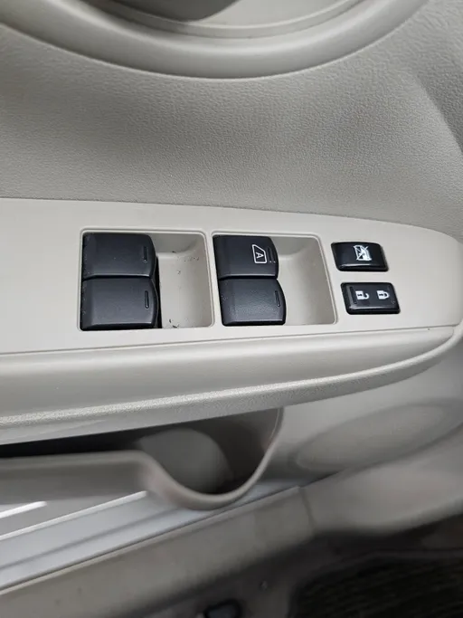 2023 Nissan Sunny Classic-comfort 