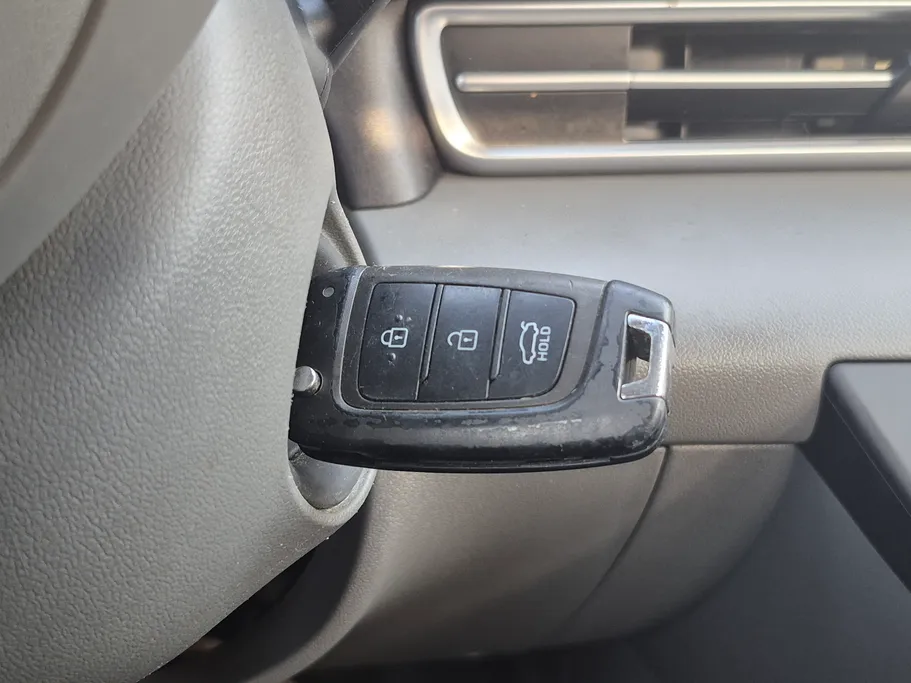 2023 Hyundai Elantra Fleet 