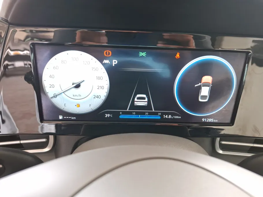2023 Hyundai Elantra MID 