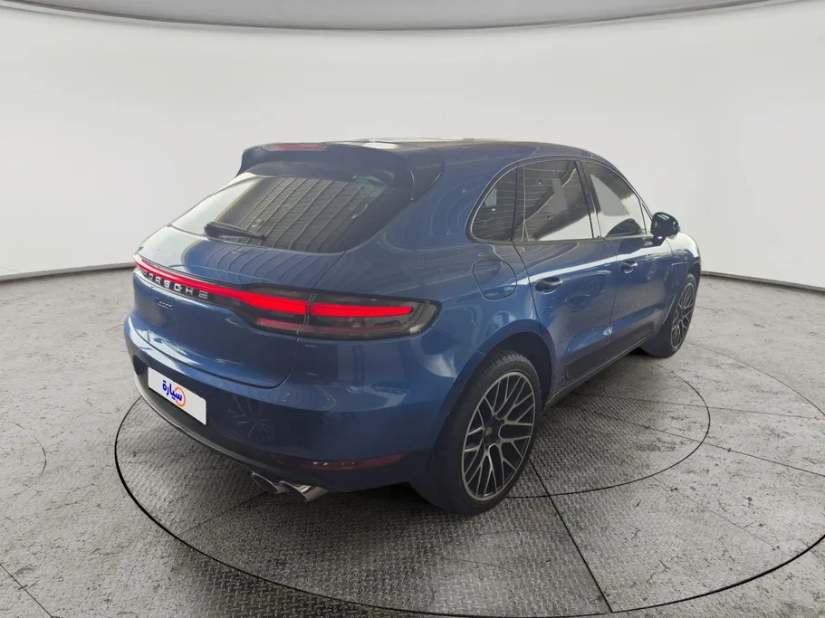 2019 Porsche Macan Turbo 
