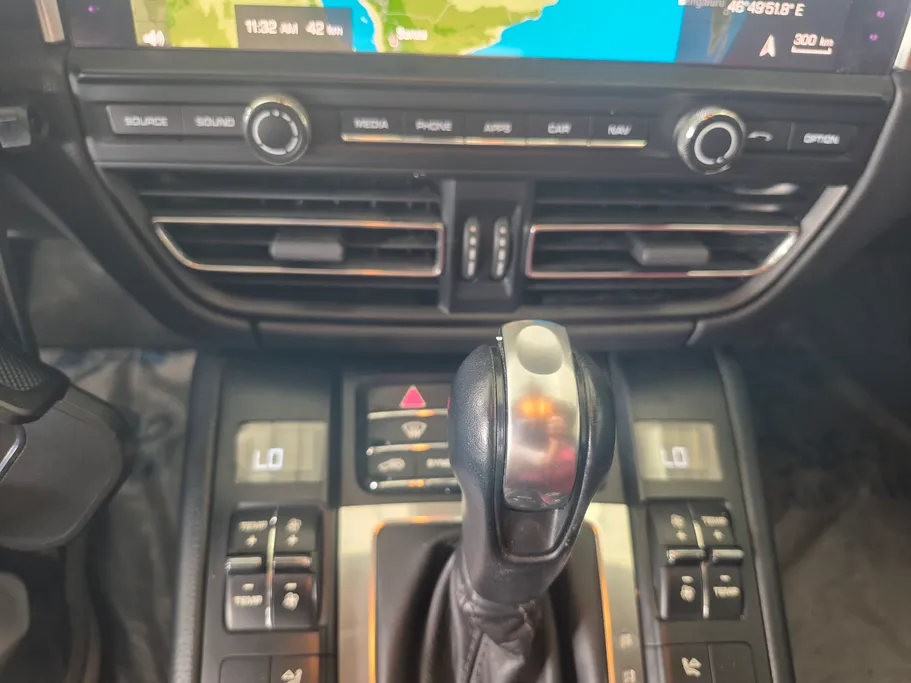 2019 Porsche Macan Turbo 
