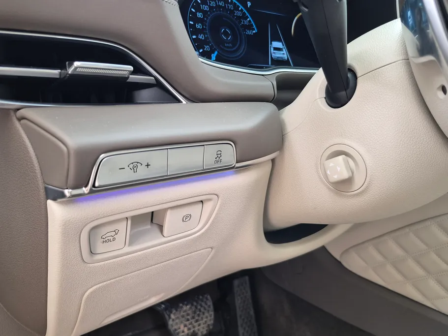 2023 Genesis GV80 Royal 