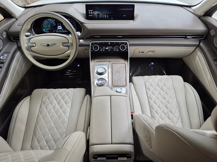 2023 Genesis GV80 Royal 
