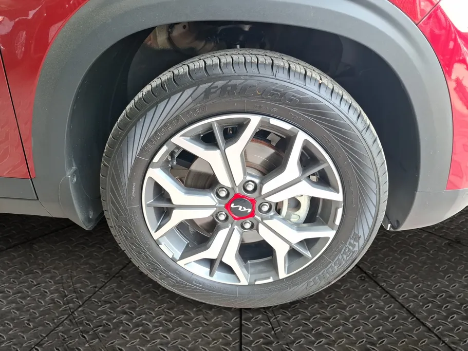 2023 Kia Seltos LX 