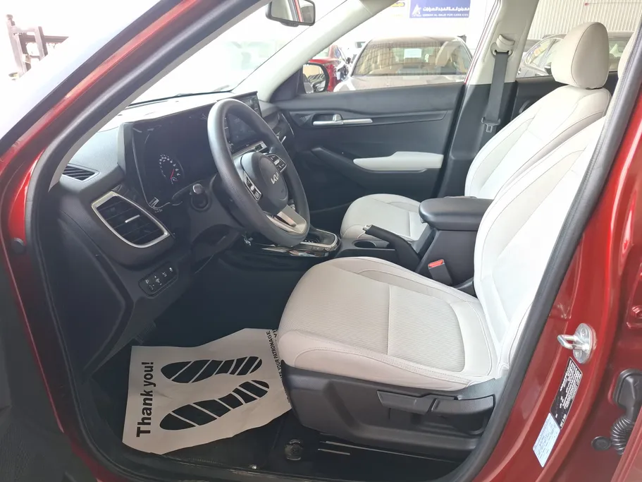 2023 Kia Seltos LX 