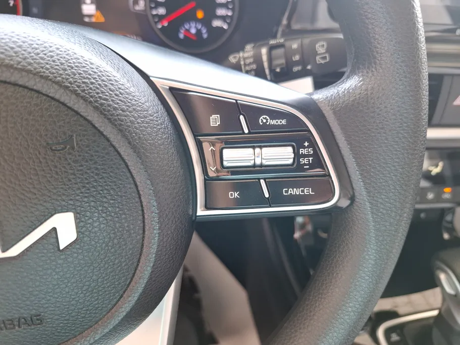 2023 Kia Seltos LX 