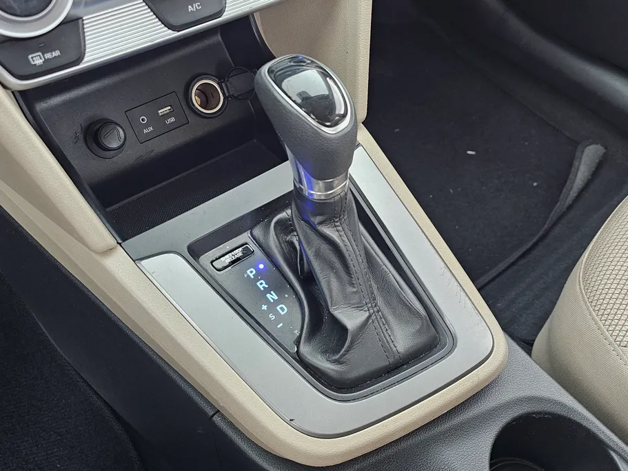 2020 Hyundai Elantra GL 