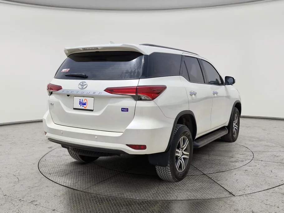 2022 Toyota Fortuner GX2 