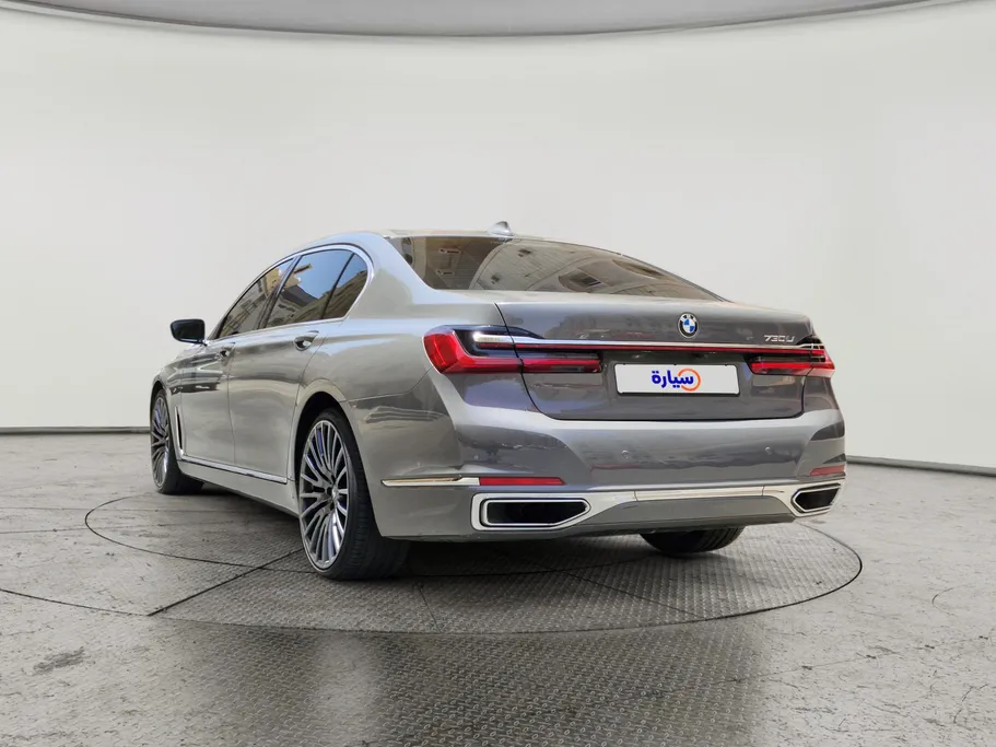 2022 BMW 7 Series 730Li 