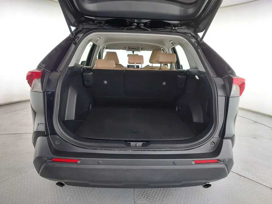 2024 Toyota RAV4 LE HEV 