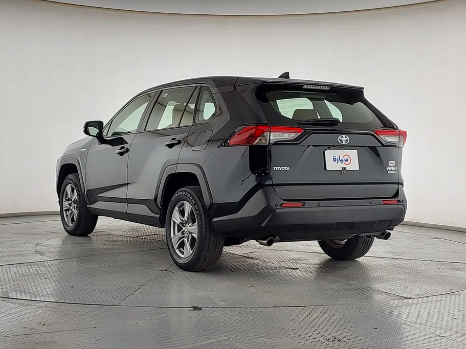 2024 Toyota RAV4 LE HEV 