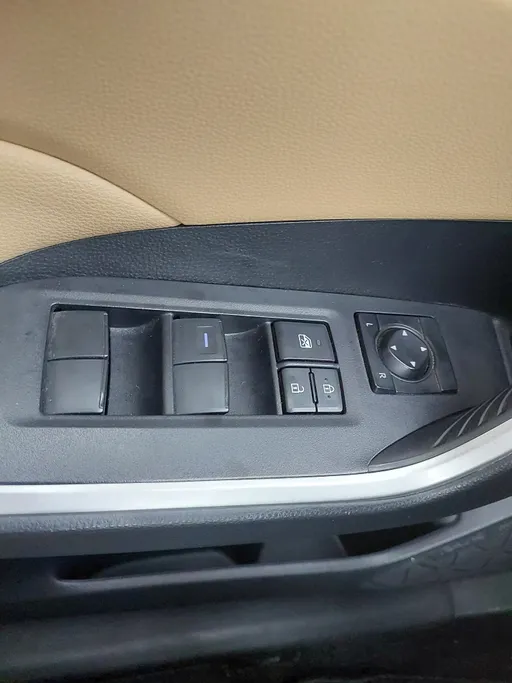 2024 Toyota RAV4 LE HEV 